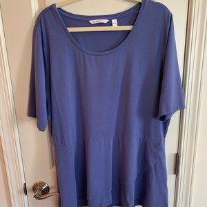 Cute Isaac Mizrahi peplum top